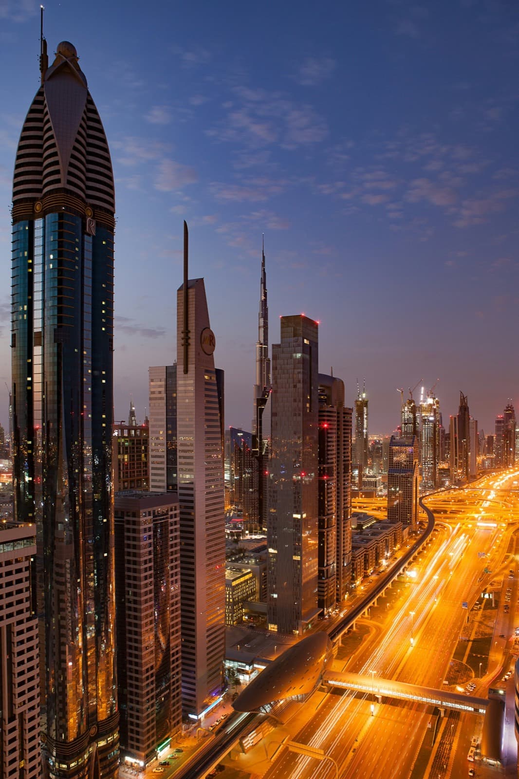 Dubai & Abu Dhabi Grand Tour